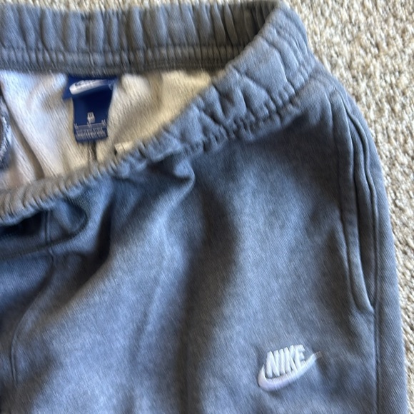 Nike Sweat Pants - Picture 2 of 5